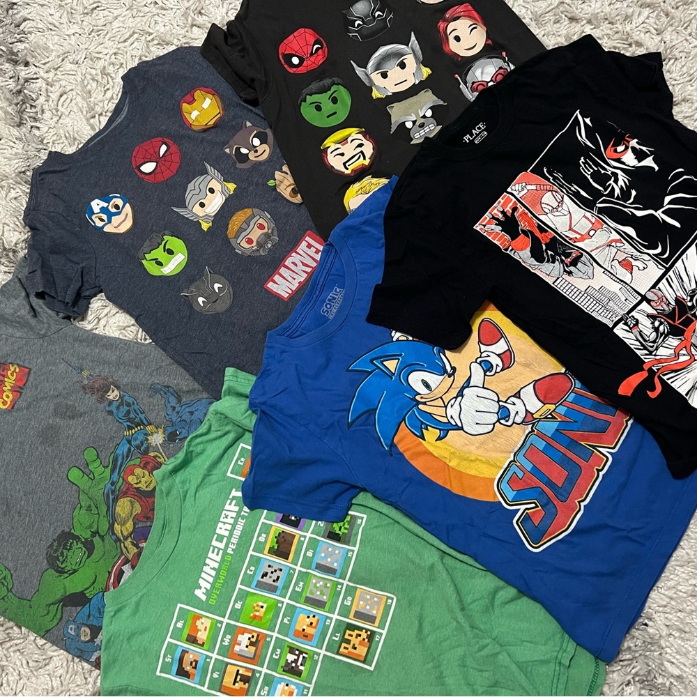 Boys Medium 8 Marvel and Sonic Kids T-Shirt Lot Set
